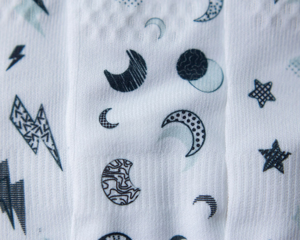 squid socks baby socks shark tank seen on tv socks that stay on grip socks baby newborn infant toddler child children kid kids crawl walk run feet toes best quality durable soft gentle good deal sale sales bamboo cotton polyester blend made in america american small business woman women entrepreneur baby shower easter christmas holiday gift winter warm snug neutral boy girl white bright solid print pattern plain simple casual crew ankle stars moon lightning bolts